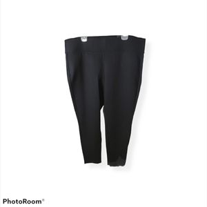 STUDIO PONTE SLIM FIX BLACK PULL-ON PIXIE PANT